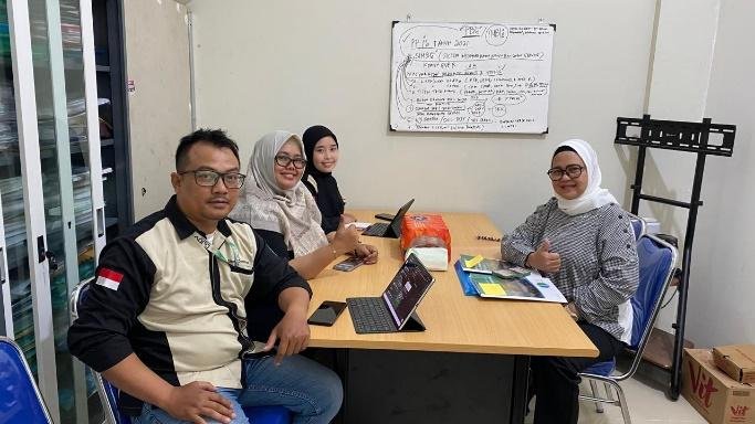 Dokumentasi meeting tim PT DNA MITRA TEKNIK